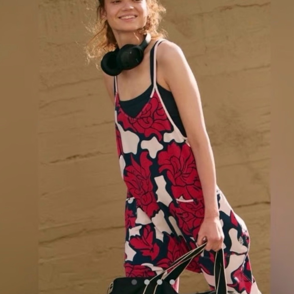 FREE PEOPLE Floral HOT SHOT NWOT SIZE S